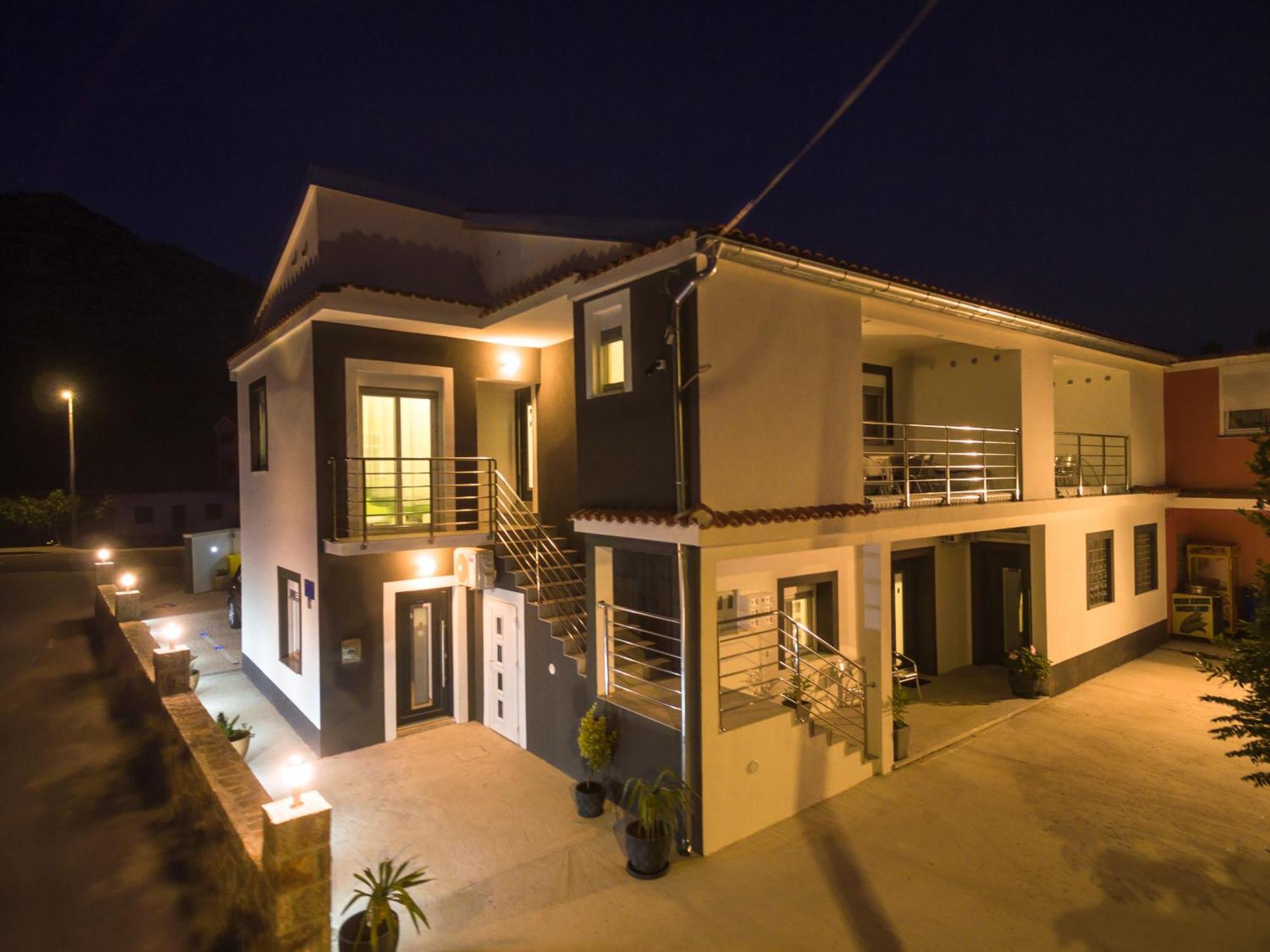 Jeli Apartments สตารีกราด-ปาเคลนีซา ห้อง รูปภาพ